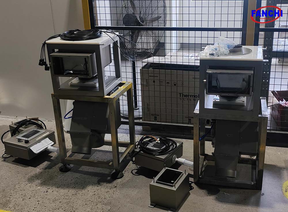 Gravity Fall Metal Detector for Seasoning Powder Production