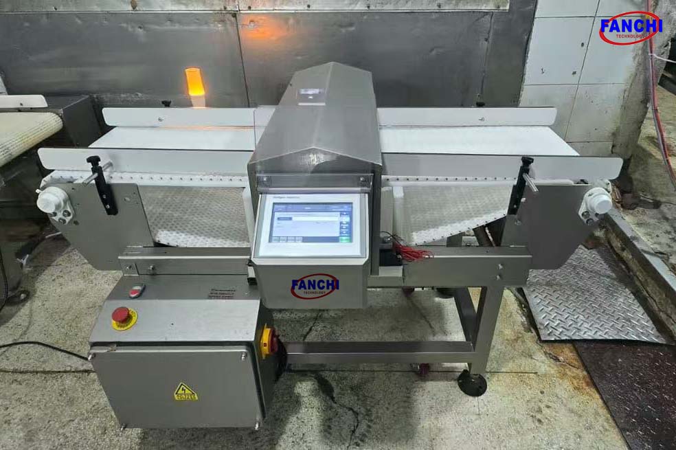 conveyor metal detector
